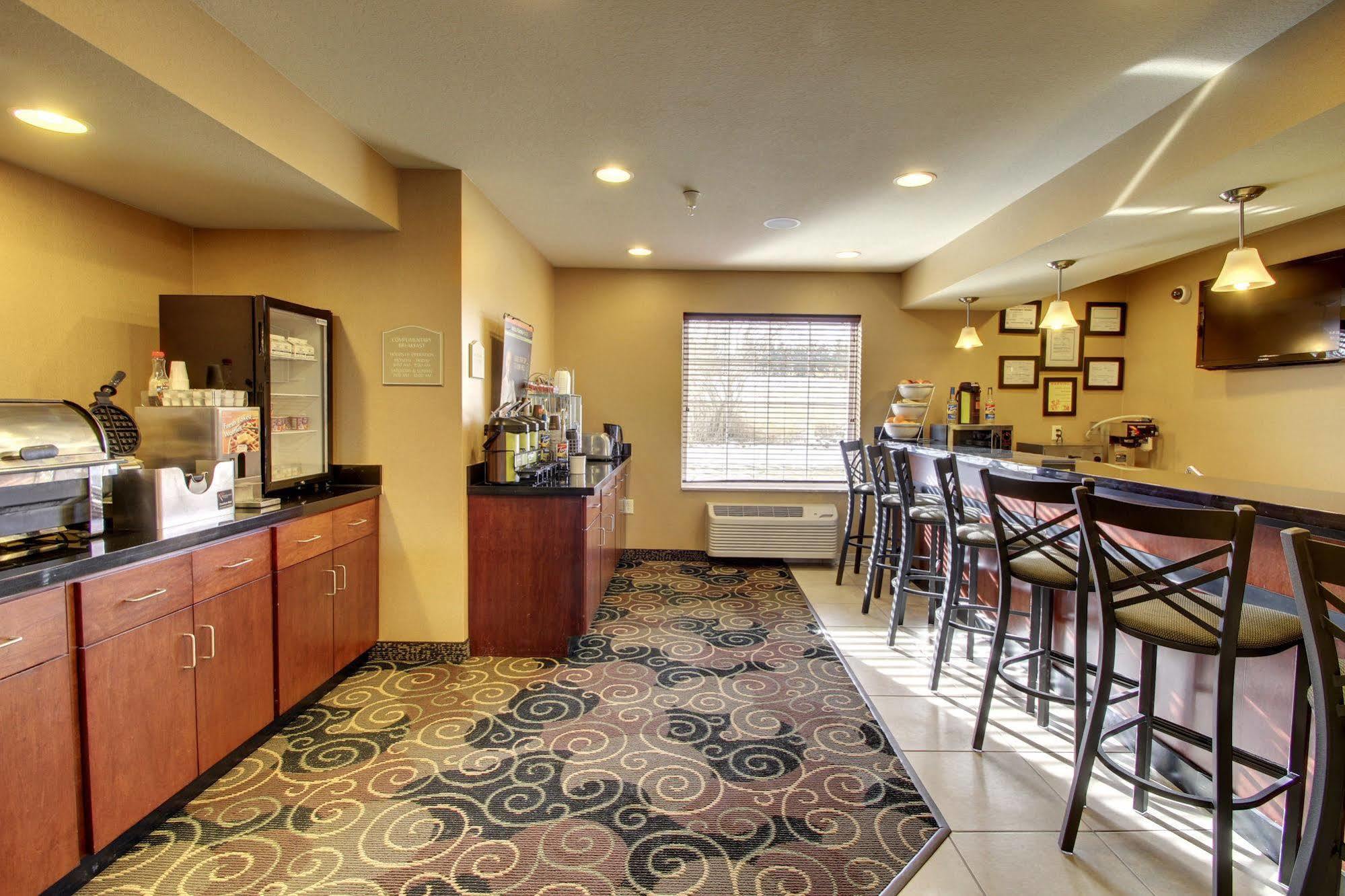 Cobblestone Inn&Suites - Hartington Eksteriør bilde